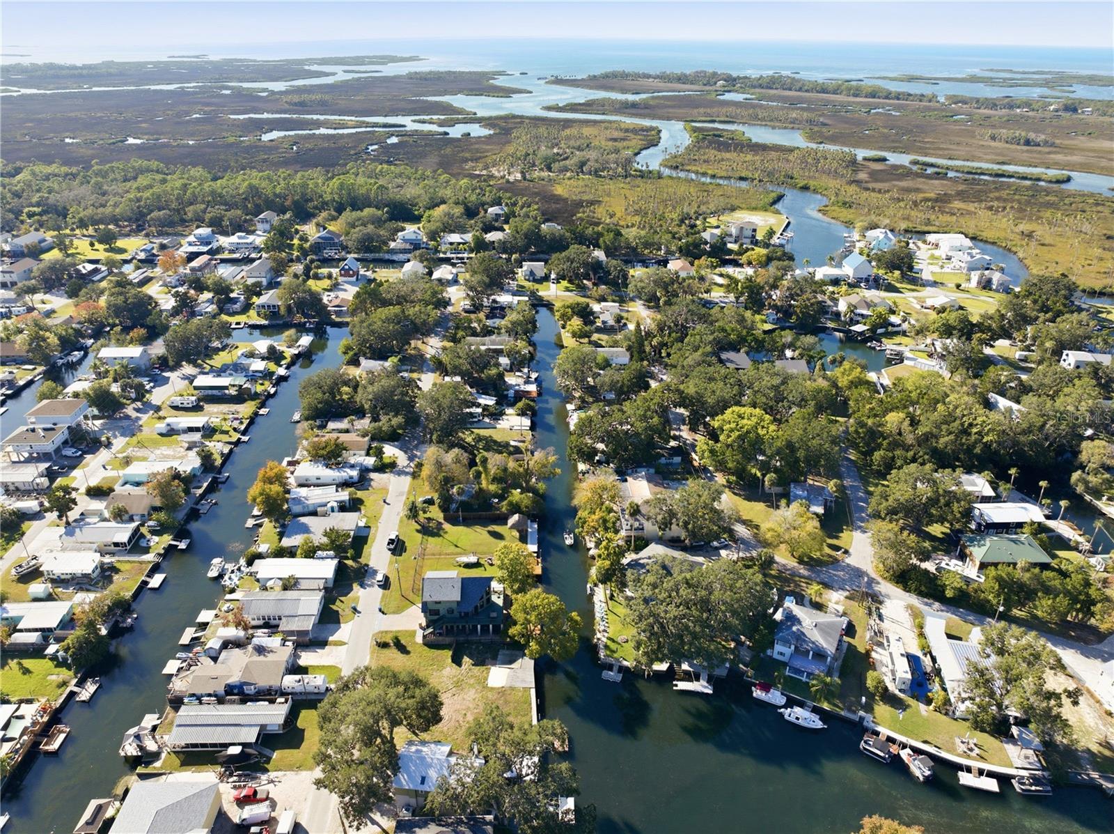 0 CIRCLE DR, WEEKI WACHEE, FL — photo 11