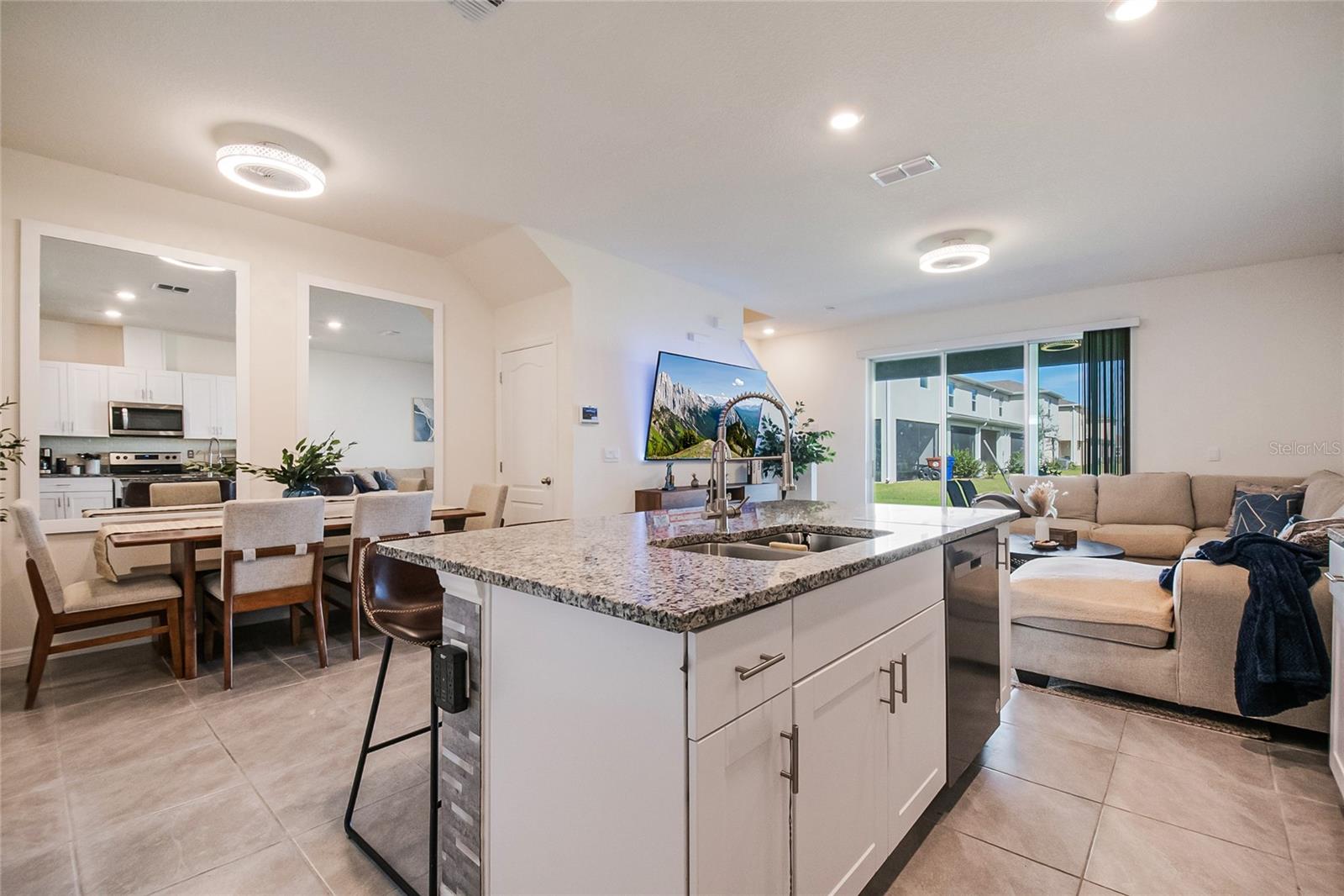 1359 ISLETA LOOP, KISSIMMEE, FL — photo 12