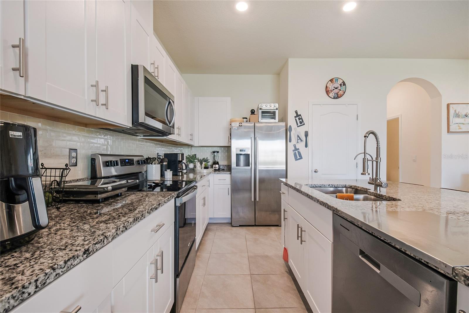 1359 ISLETA LOOP, KISSIMMEE, FL — photo 18
