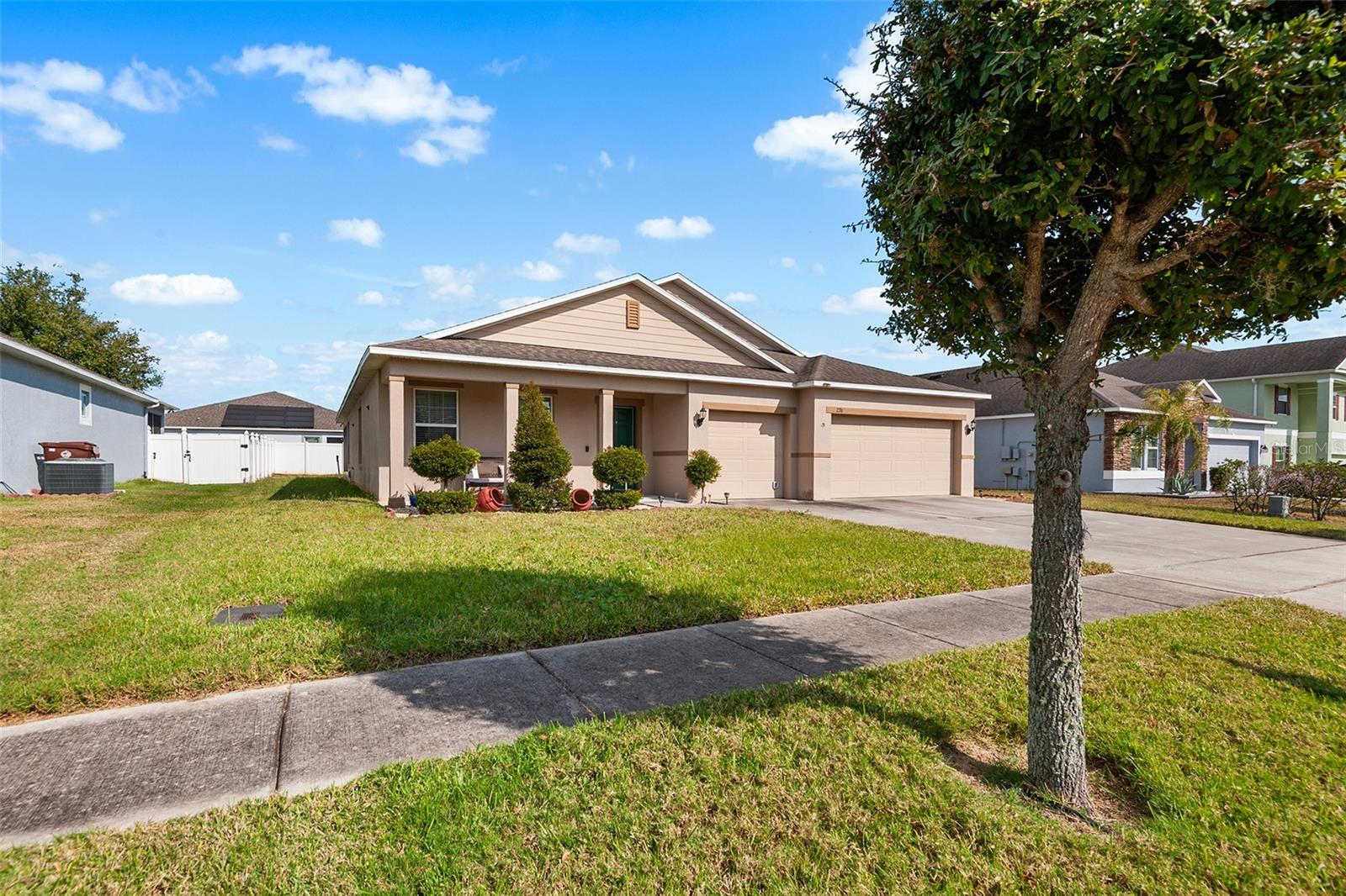 236 BARRINGTON DR, HAINES CITY, FL — photo 2