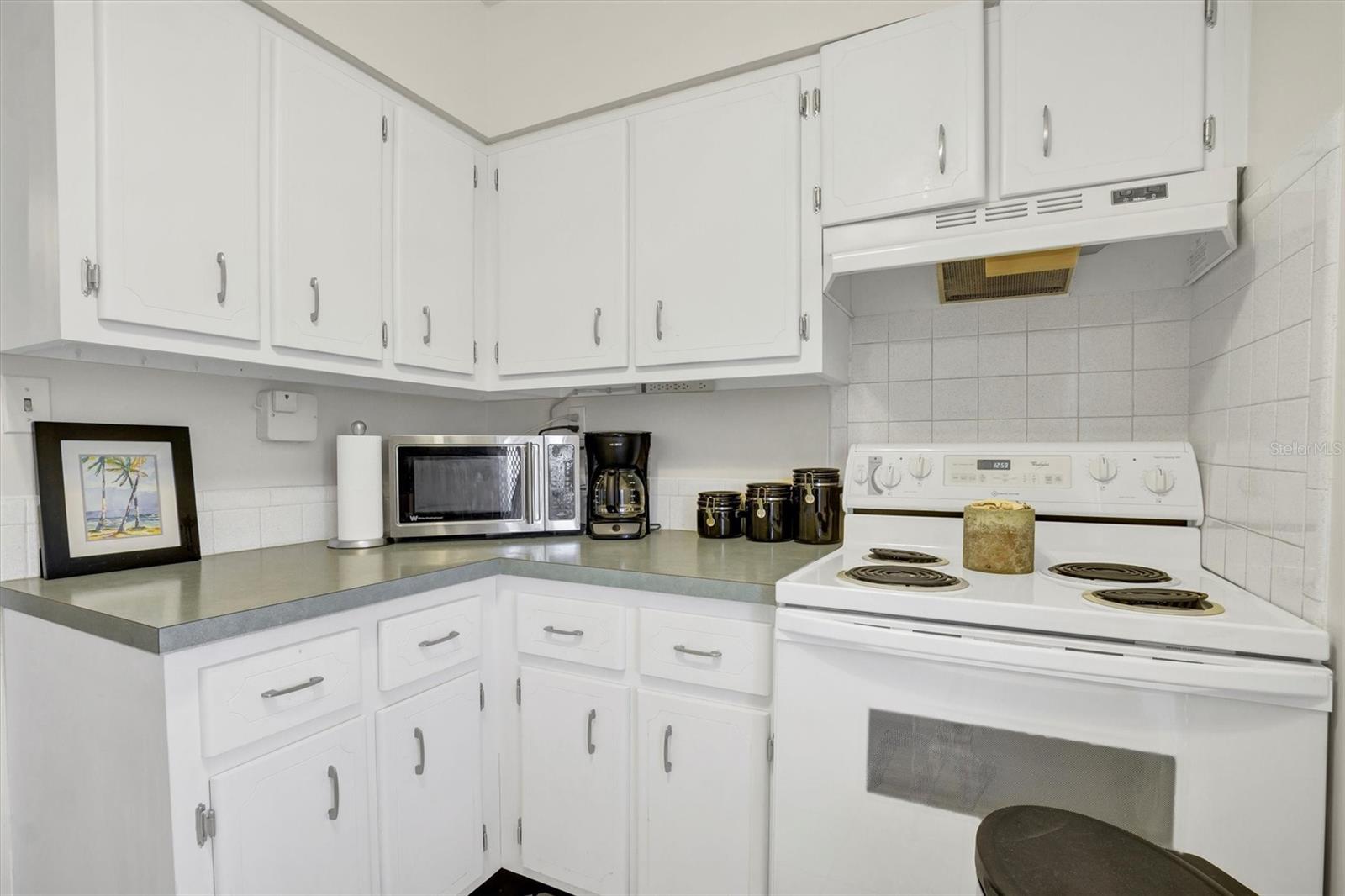 1600 W LAKE PARKER DR #D5, LAKELAND, FL — photo 9