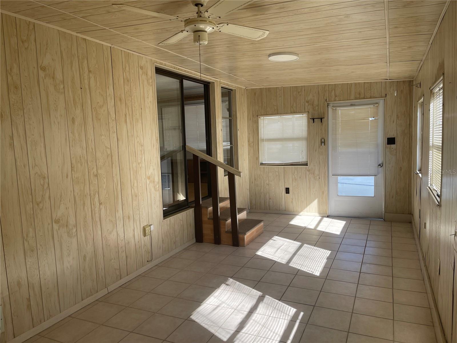 237 PALM CREST LN, DAVENPORT, FL — photo 9