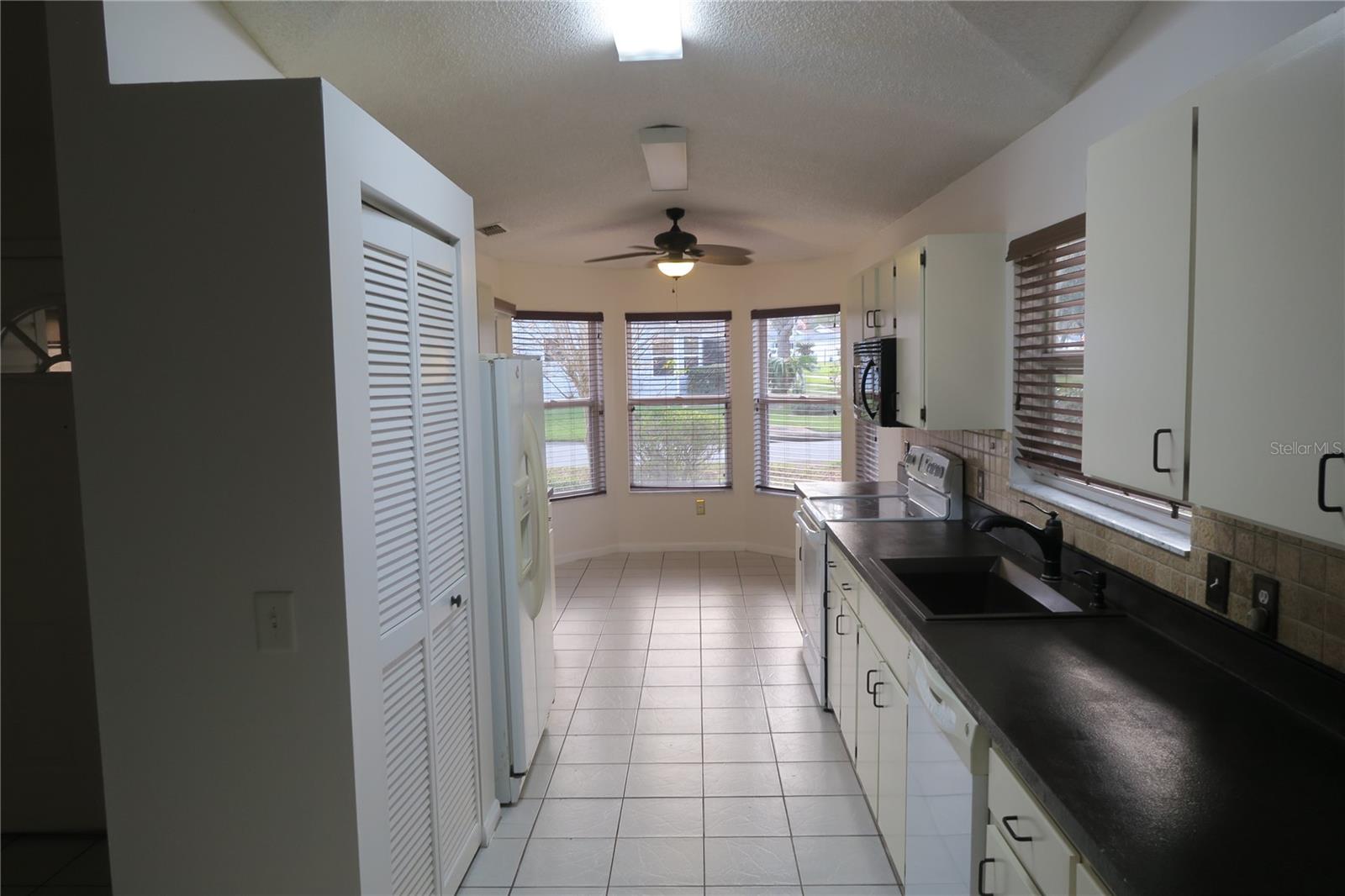 32512 OAK PARK DR, LEESBURG, FL — photo 7