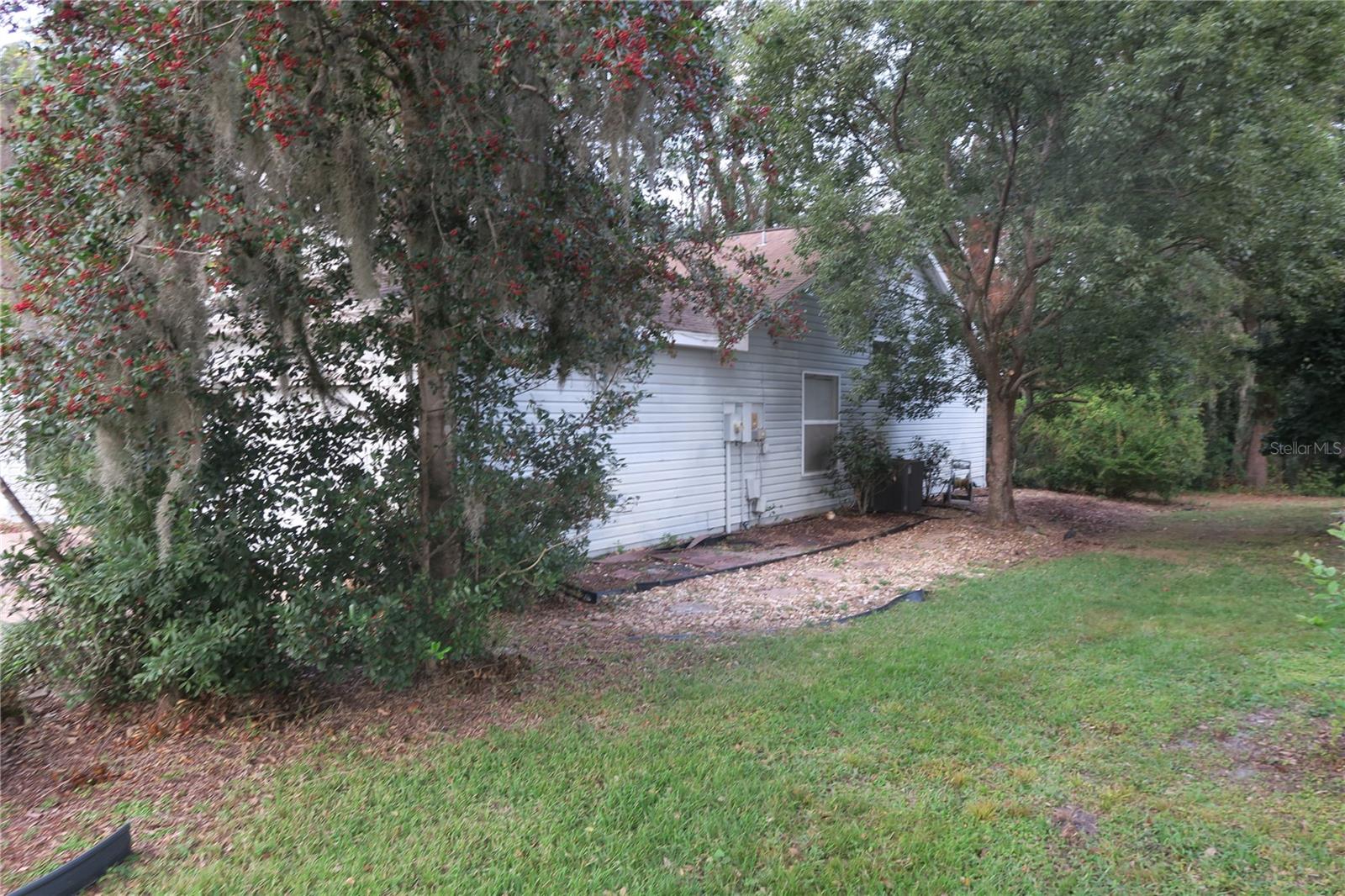 32512 OAK PARK DR, LEESBURG, FL — photo 97