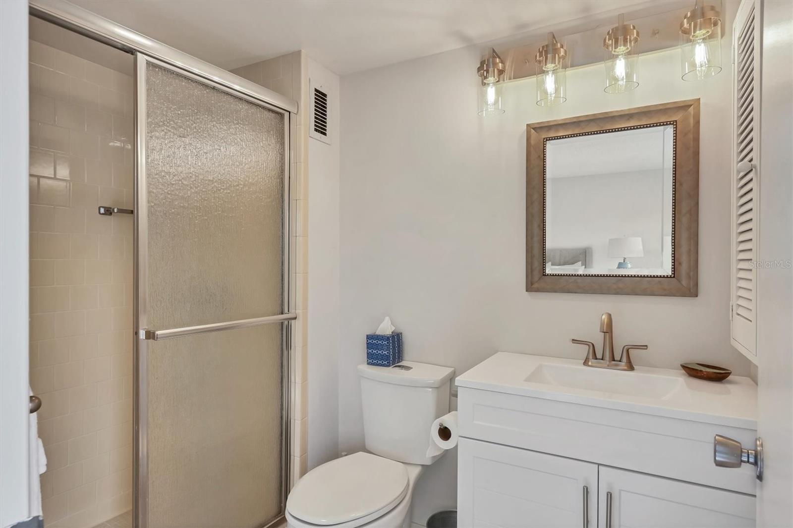 1250 N PORTOFINO DR #303, SARASOTA, FL — photo 18