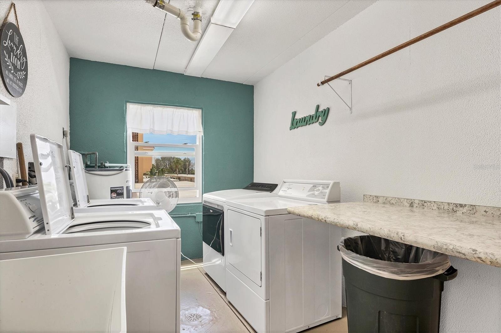 1250 N PORTOFINO DR #303, SARASOTA, FL — photo 31