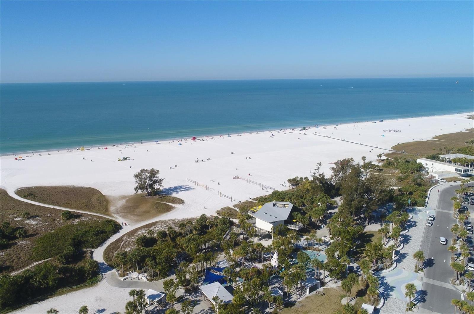 1250 N PORTOFINO DR #303, SARASOTA, FL — photo 51