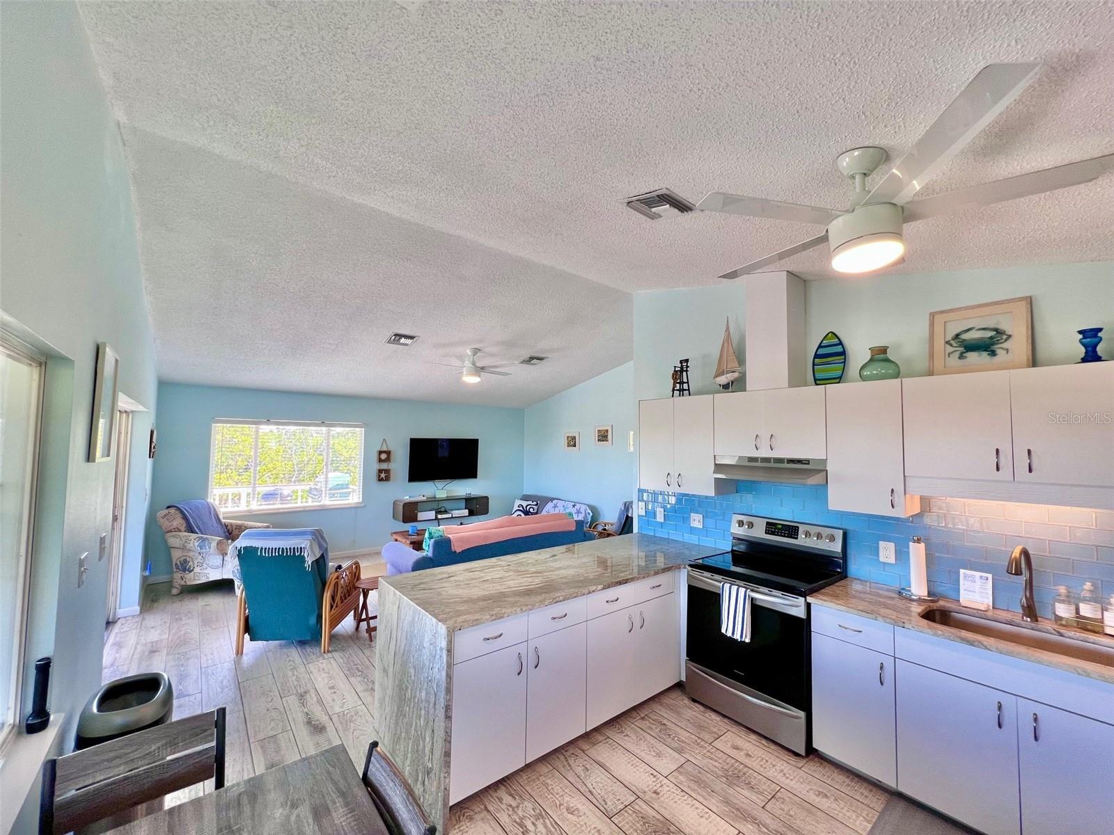 9568 BUCCANEER TRL, PLACIDA, FL — photo 31