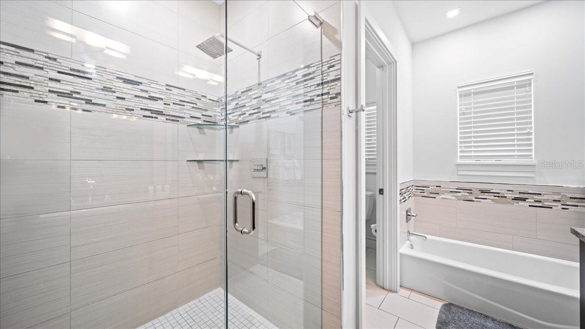 331 MUIRFIELD LOOP, REUNION, FL — photo 33