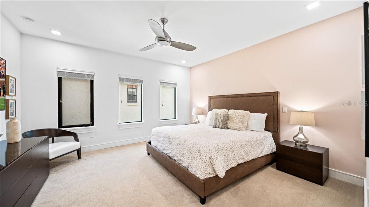 331 MUIRFIELD LOOP, REUNION, FL — photo 52