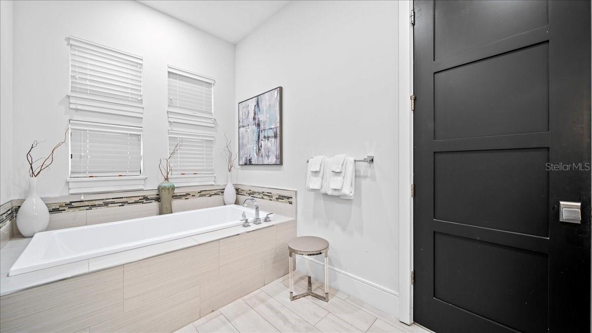 331 MUIRFIELD LOOP, REUNION, FL — photo 91