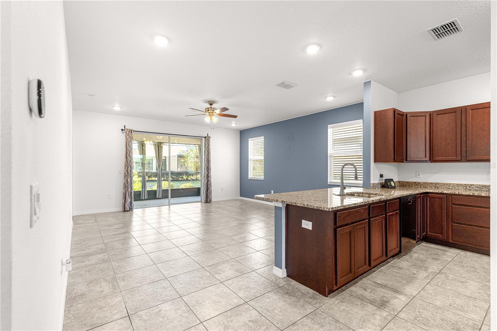 8546 SW 79TH AVE, OCALA, FL — photo 11