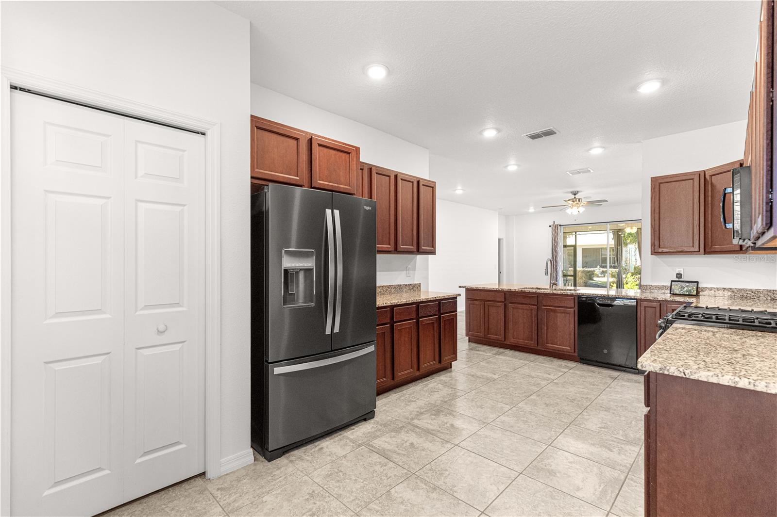 8546 SW 79TH AVE, OCALA, FL — photo 16