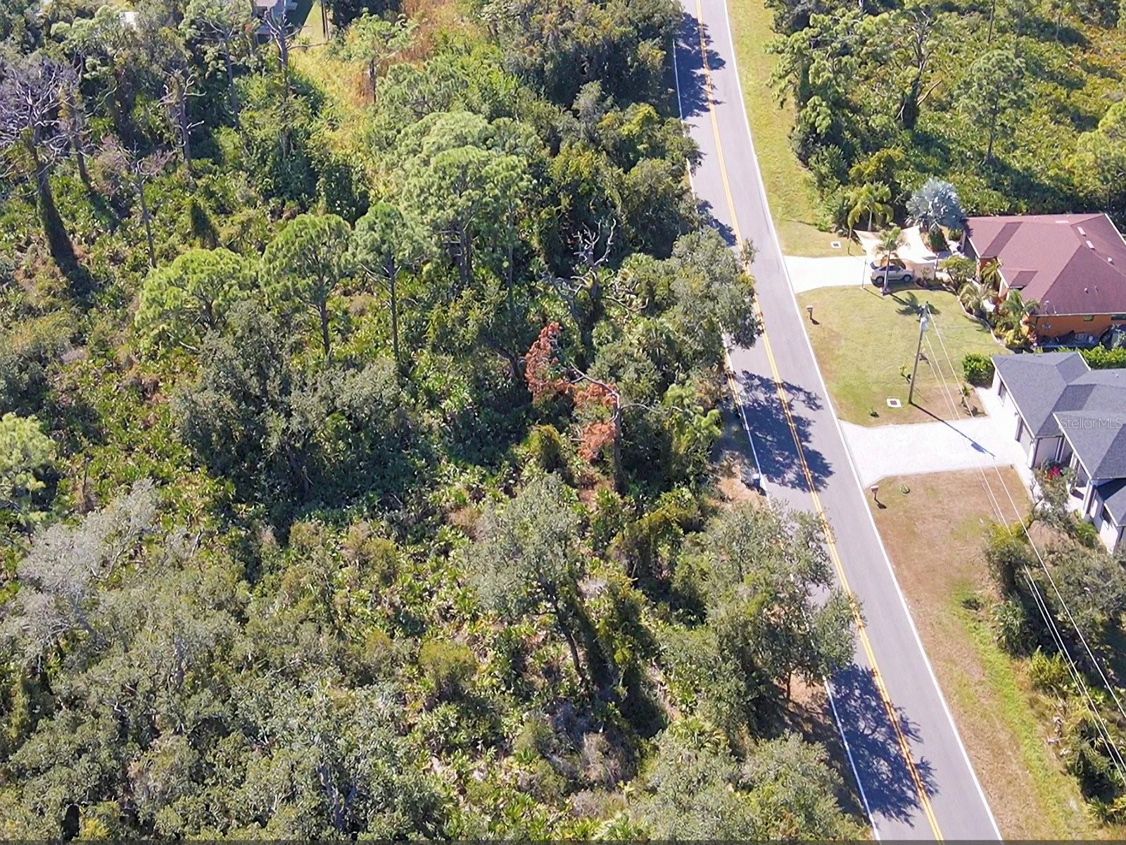DE LEON DR, NORTH PORT, FL — photo 8