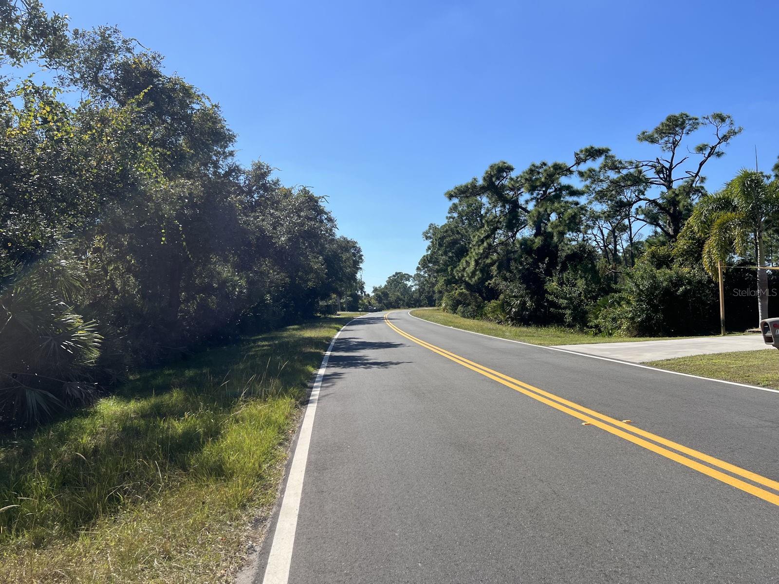 DE LEON DR, NORTH PORT, FL — photo 11