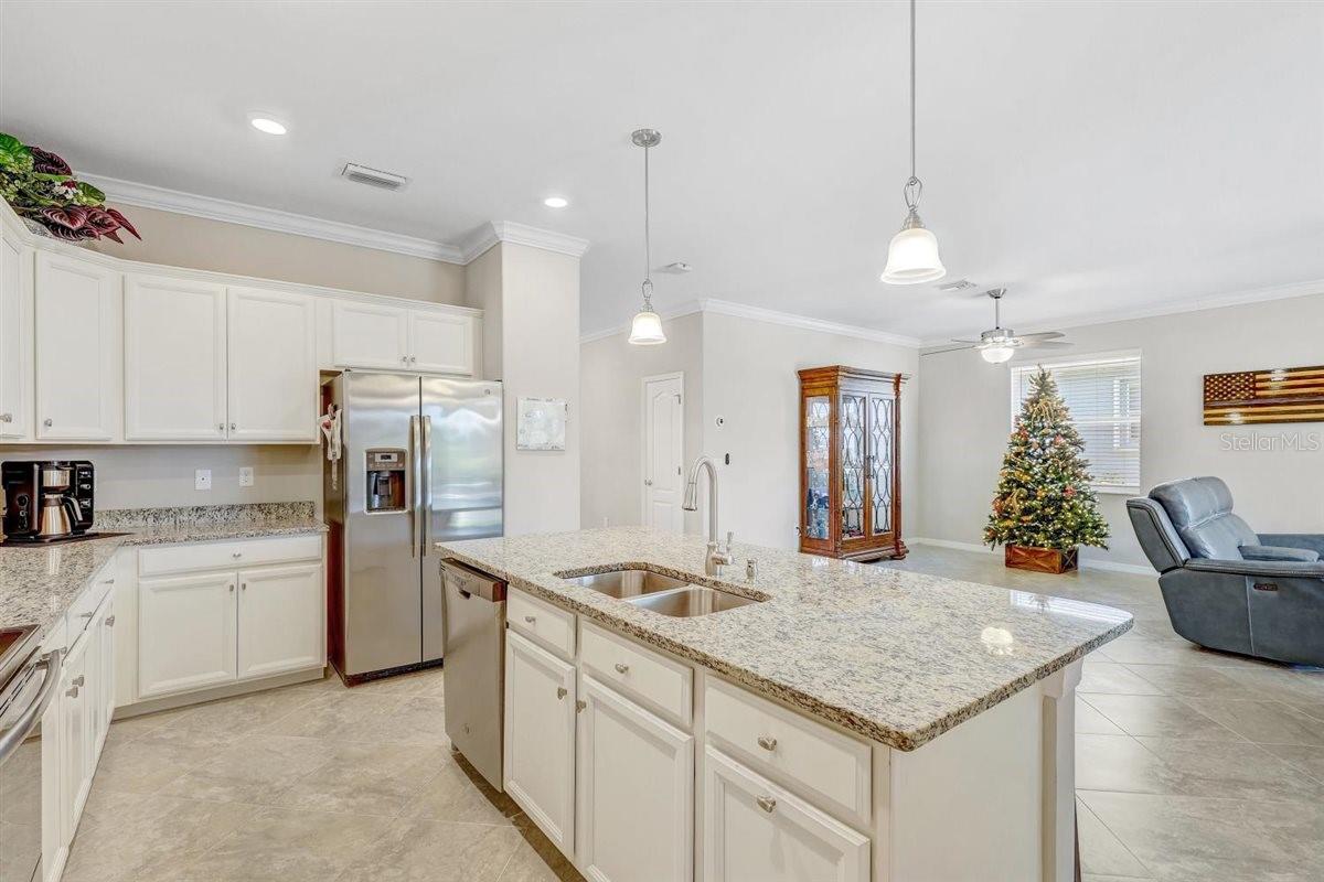 9481 RUSCELLO CT, FORT MYERS, FL — photo 8
