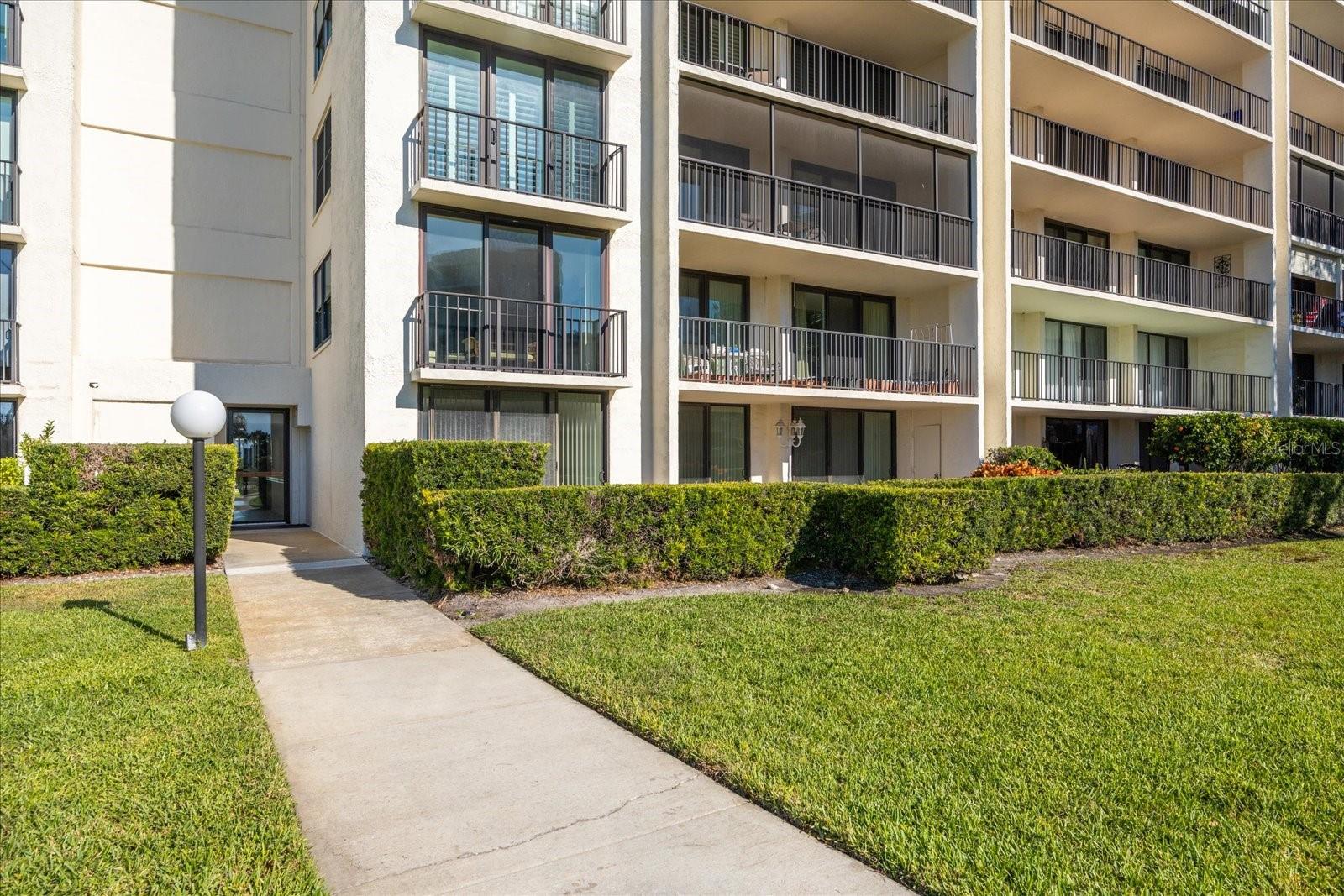 100 OAKMONT LN #101, BELLEAIR, FL — photo 27