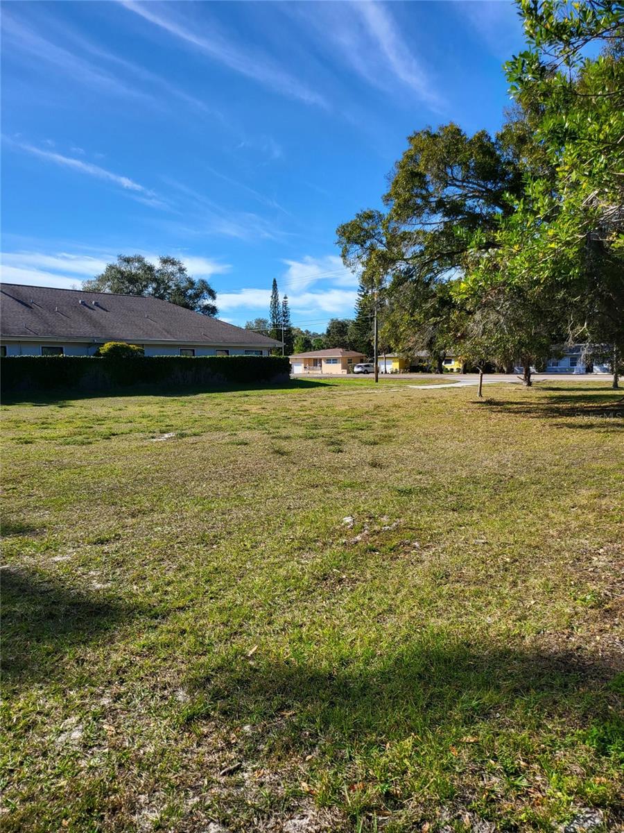 2131 COACHMAN RD NE, CLEARWATER, FL — photo 11