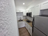 1614 N WASHINGTON AVE — photo 4