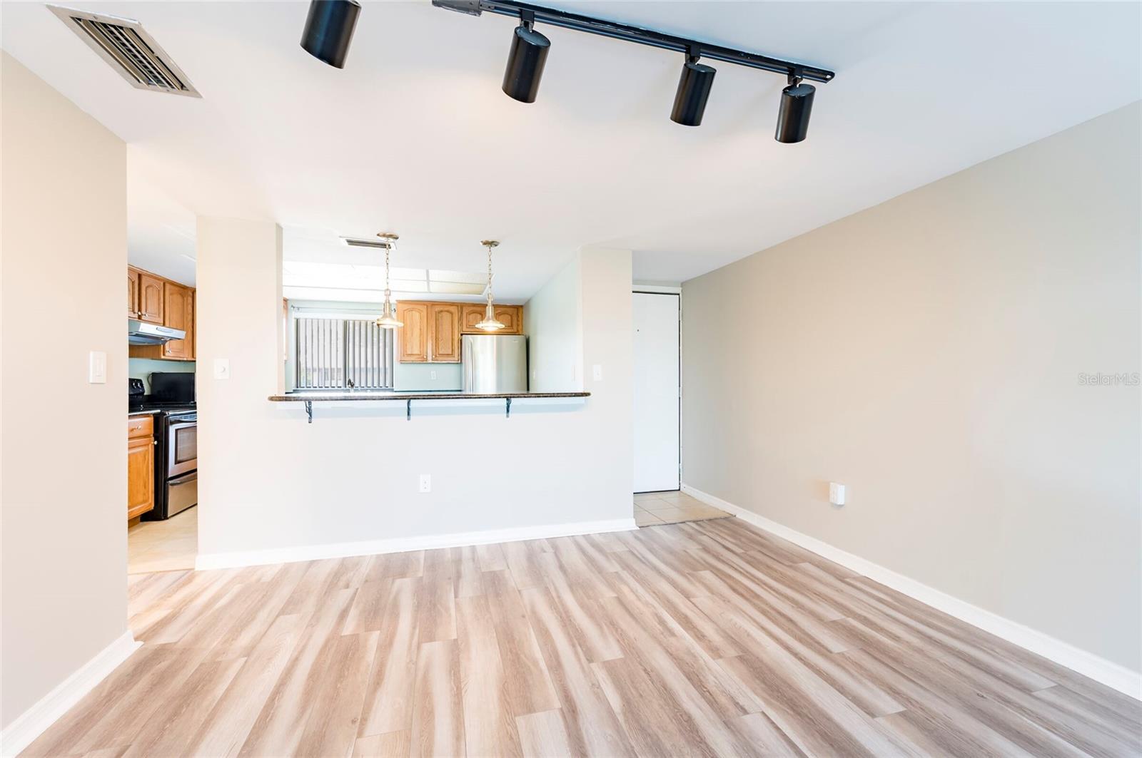 735 S VILLAGE DR N #206, ST PETERSBURG, FL — photo 4