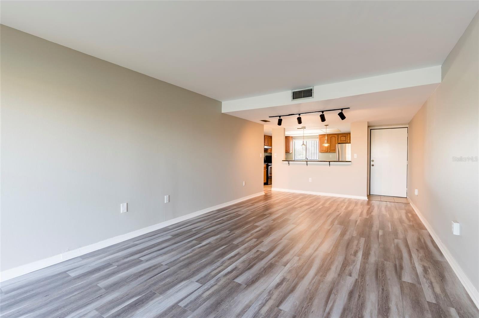 735 S VILLAGE DR N #206, ST PETERSBURG, FL — photo 18