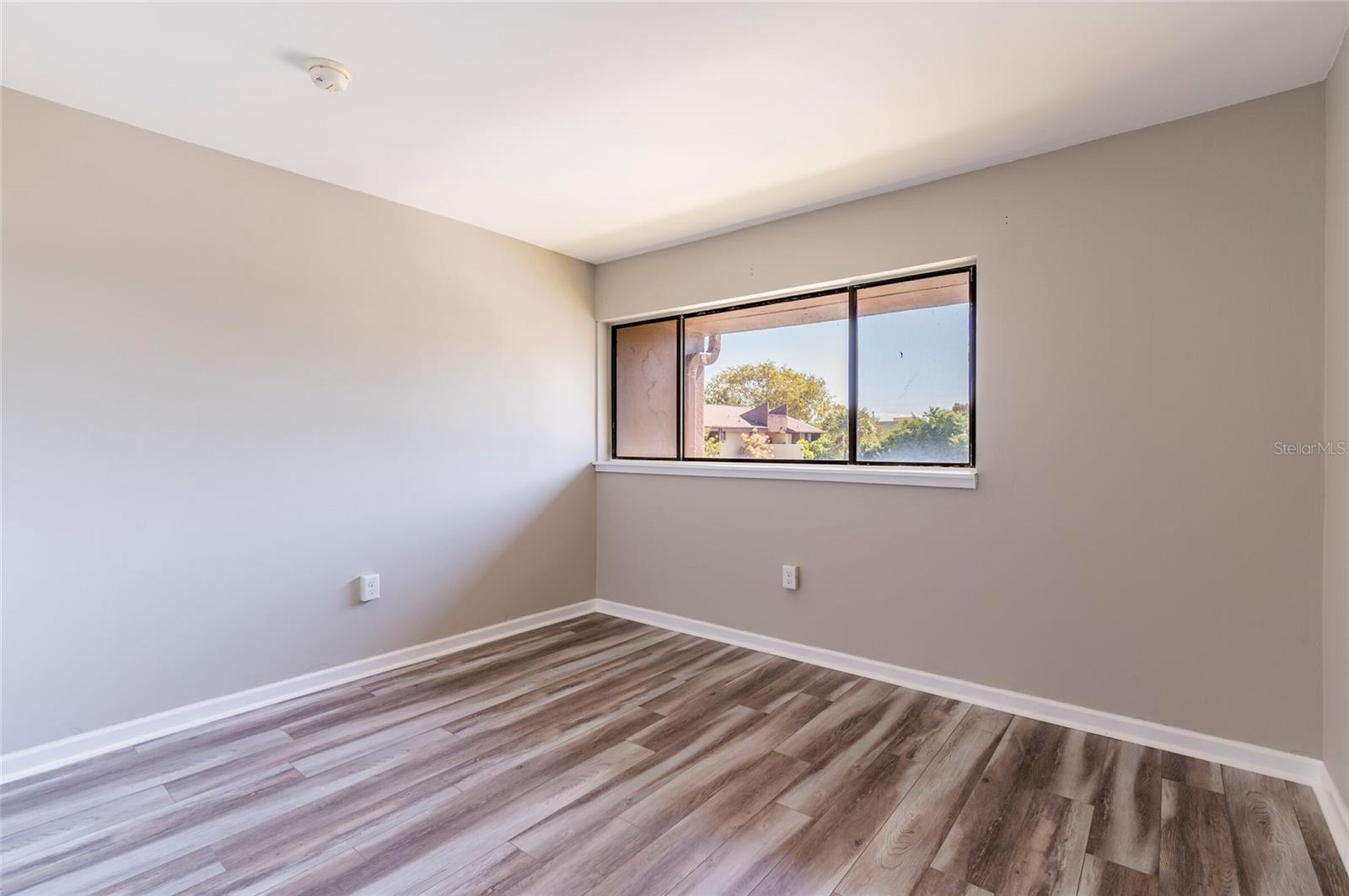 735 S VILLAGE DR N #206, ST PETERSBURG, FL — photo 24