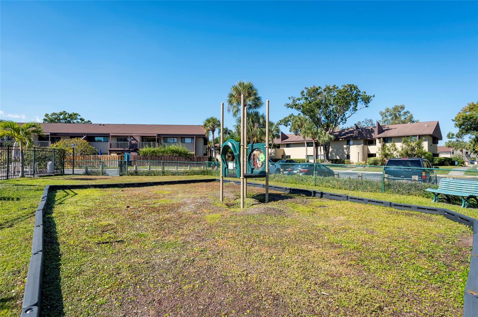 735 S VILLAGE DR N #206, ST PETERSBURG, FL — photo 36