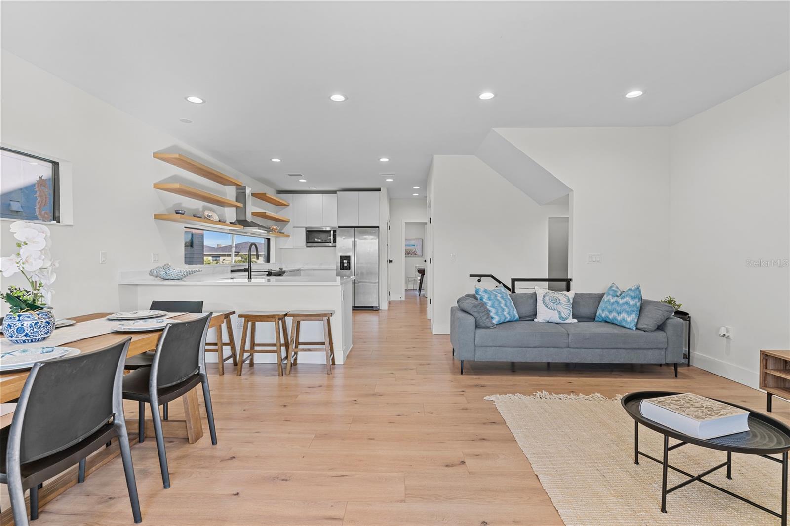 2200 BAY BLVD #B, INDIAN ROCKS BEACH, FL — photo 29