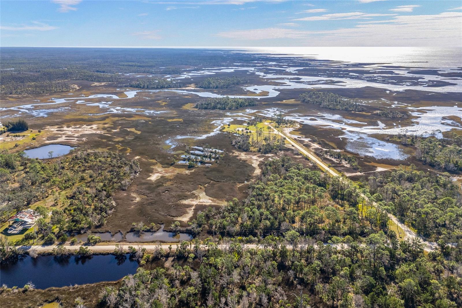 125 SW 284, STEINHATCHEE, FL