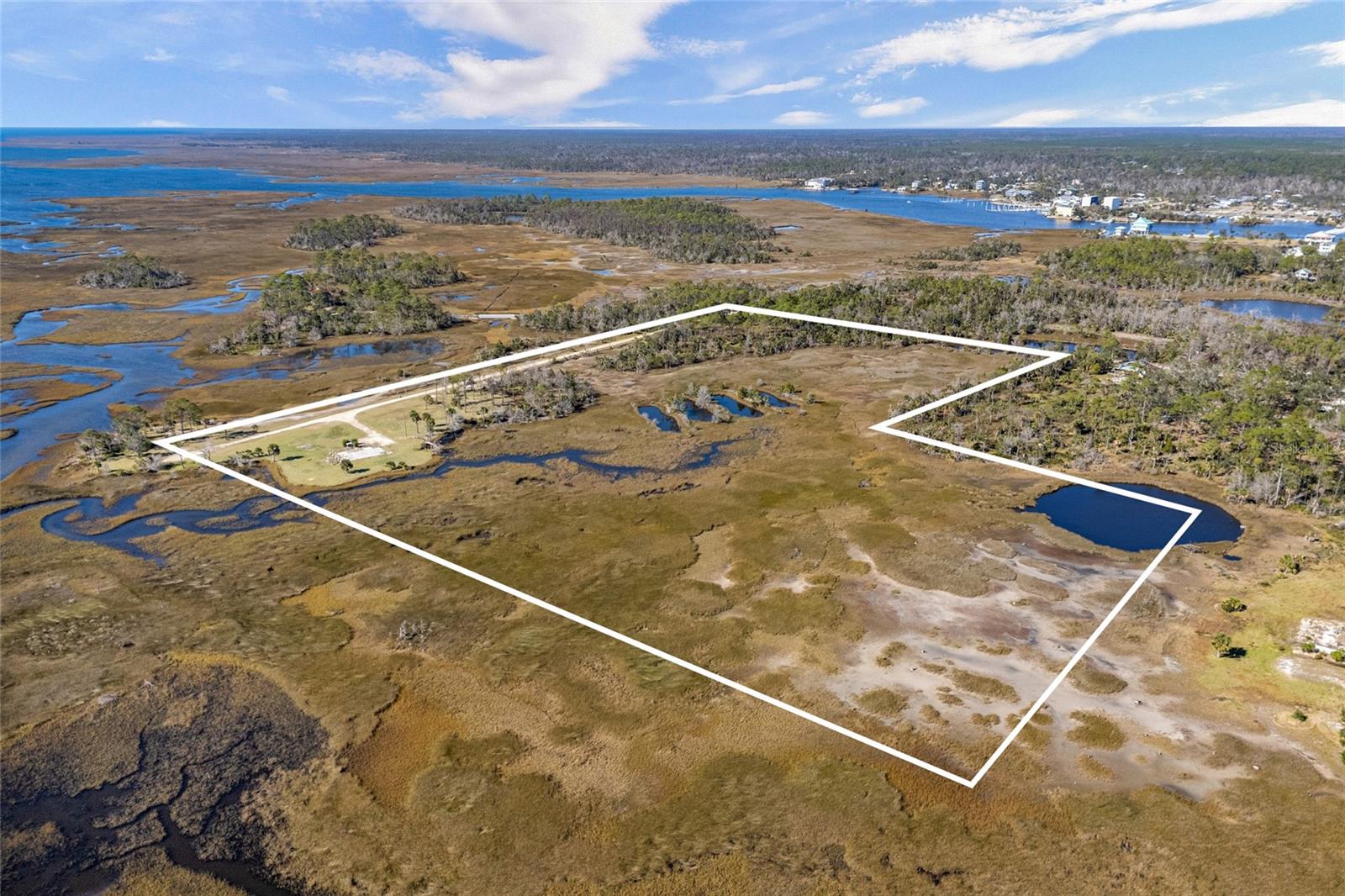 125 SW 284, STEINHATCHEE, FL — photo 13