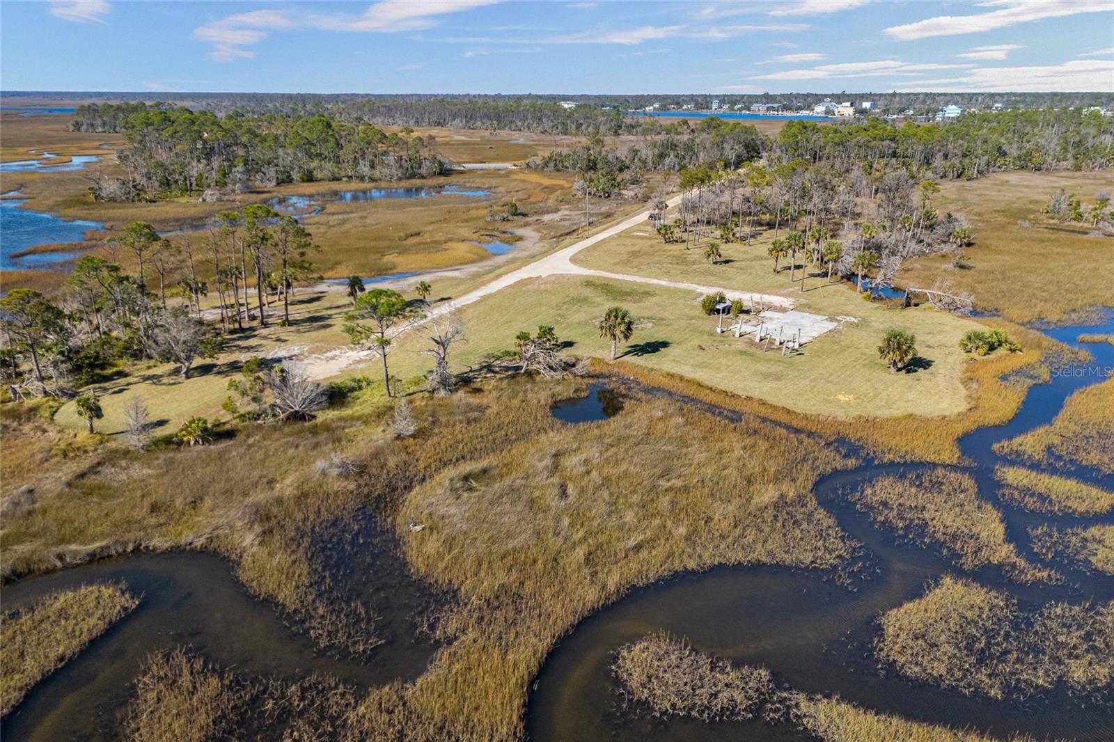 125 SW 284, STEINHATCHEE, FL — photo 25