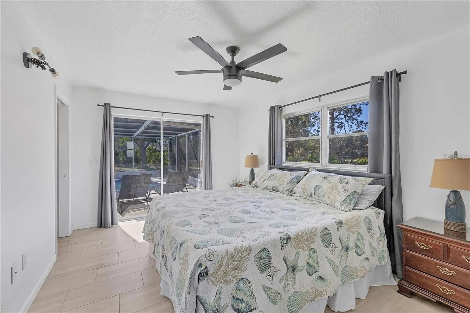 2410 CASS ST, SARASOTA, FL — photo 14