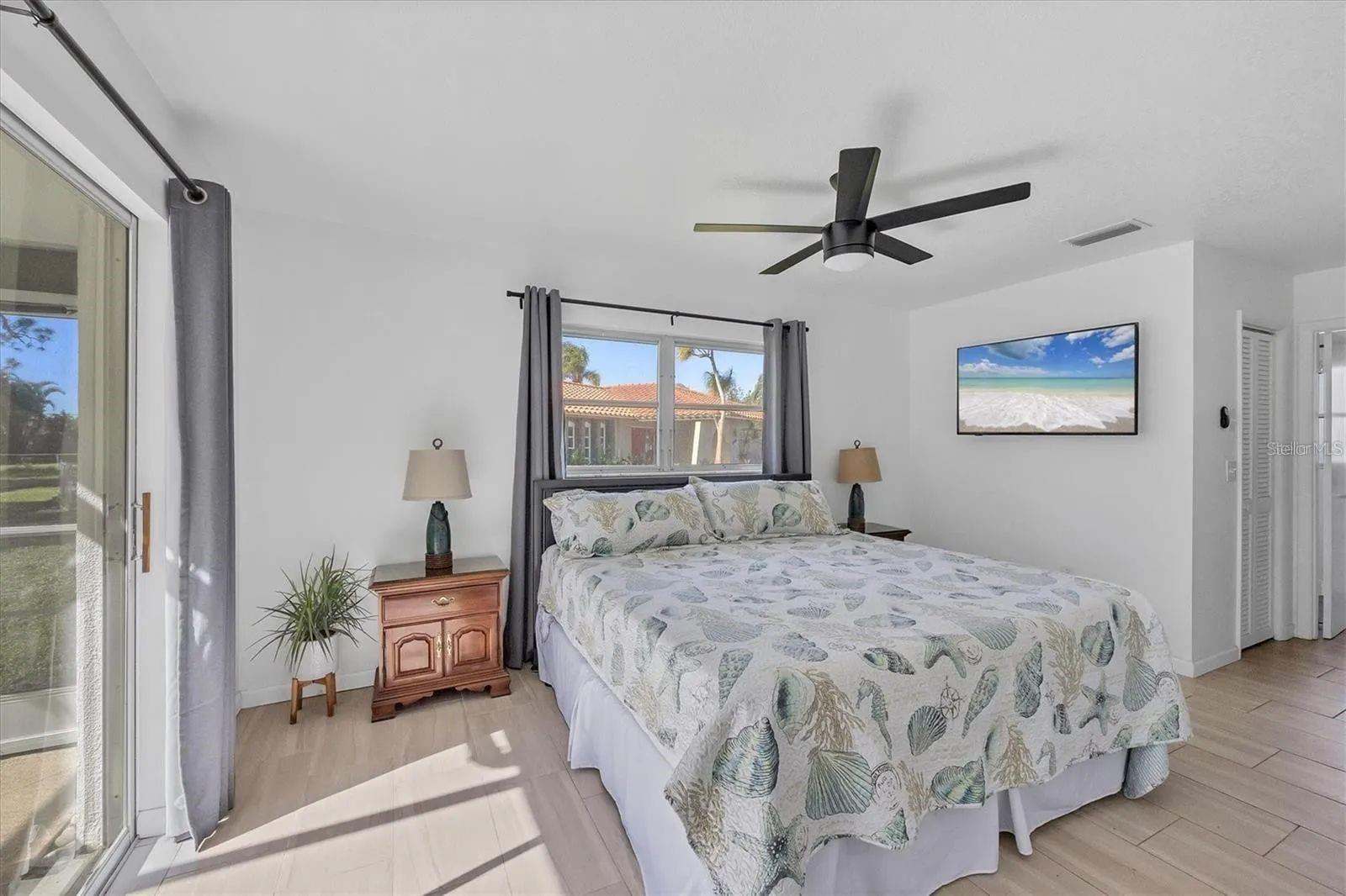 2410 CASS ST, SARASOTA, FL — photo 15