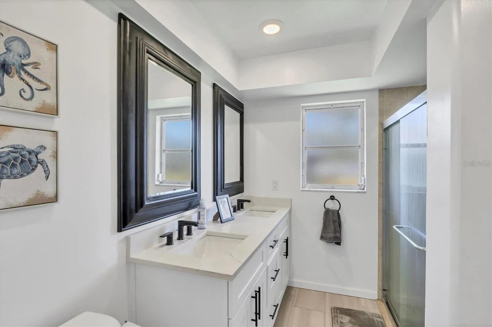 2410 CASS ST, SARASOTA, FL — photo 16