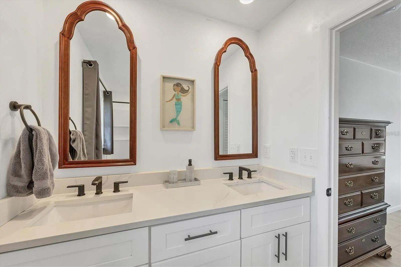 2410 CASS ST, SARASOTA, FL — photo 19