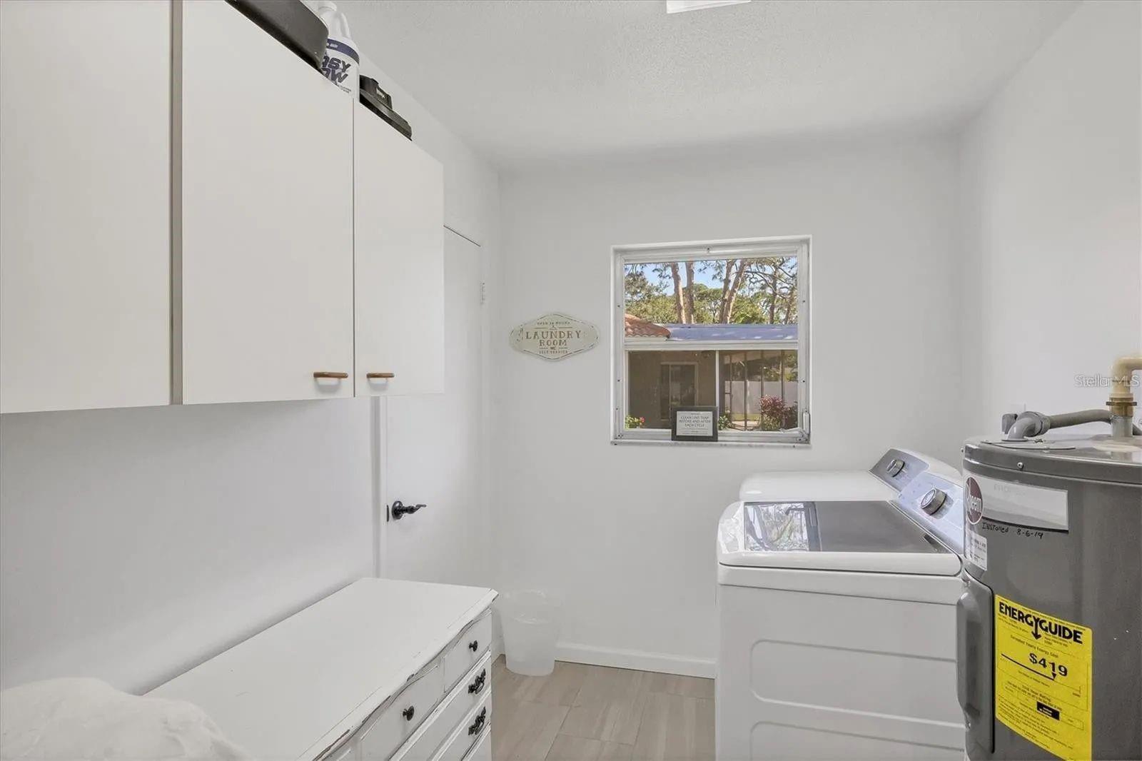 2410 CASS ST, SARASOTA, FL — photo 23