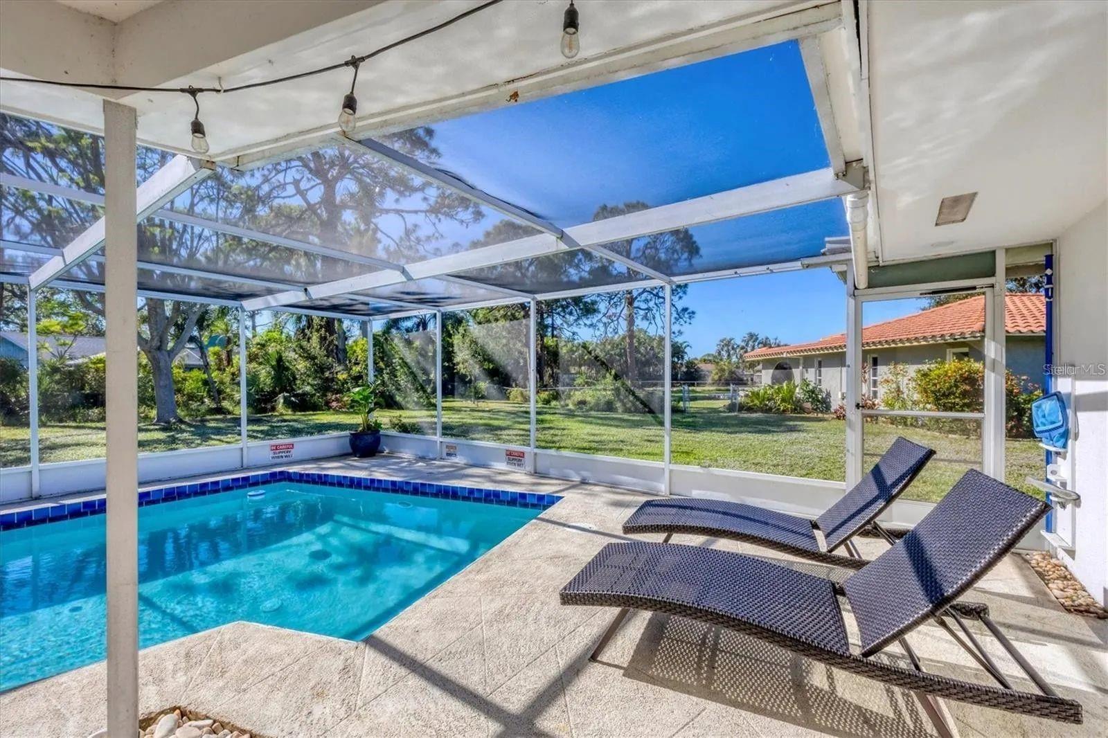 2410 CASS ST, SARASOTA, FL — photo 27