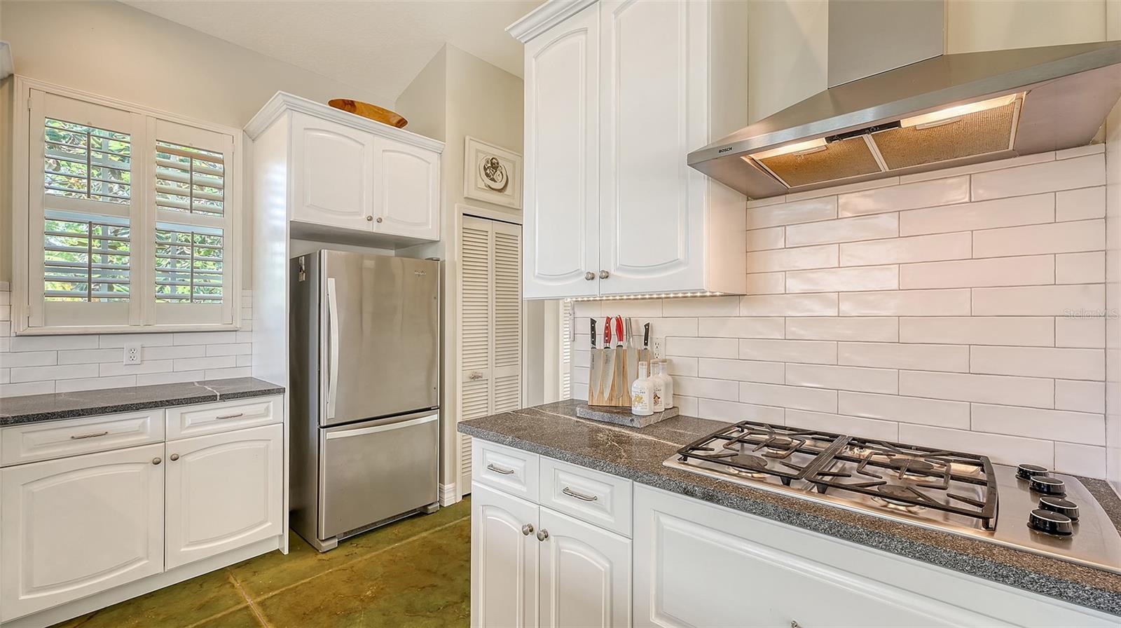 640 N OSPREY AVE, SARASOTA, FL — photo 11