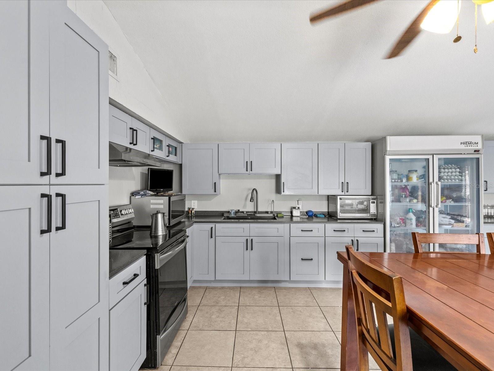 12218 ELKTON AVE, HUDSON, FL — photo 3