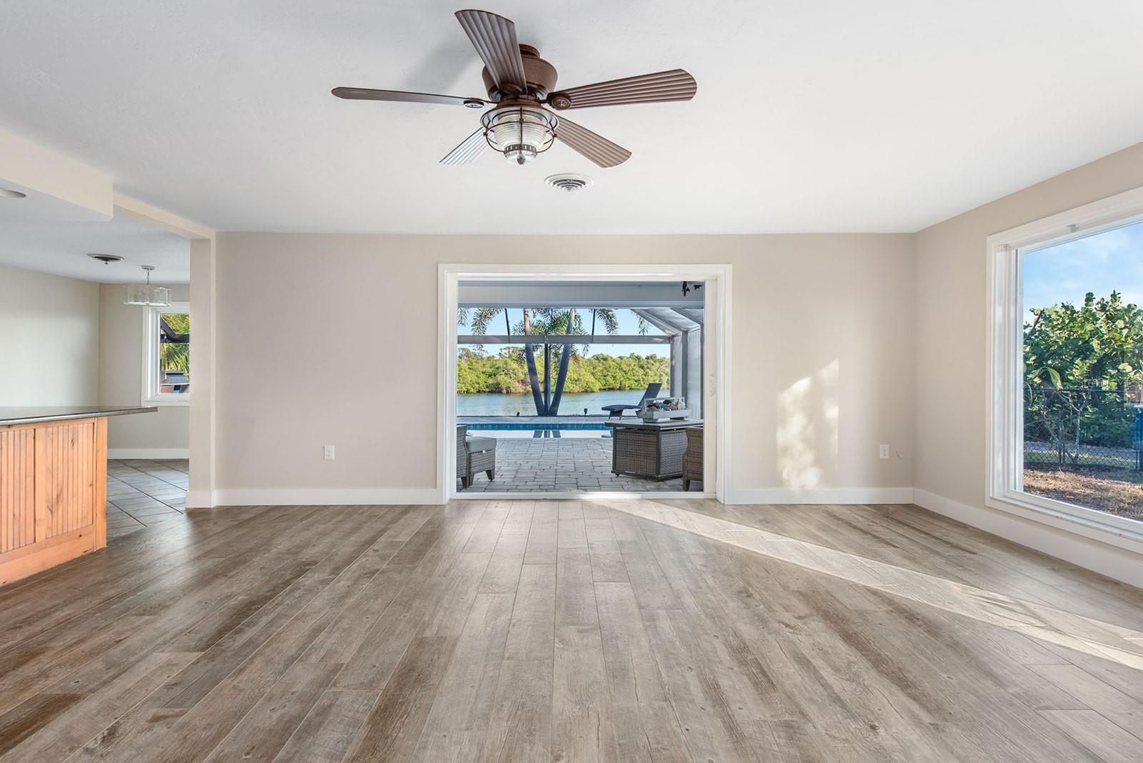 300 E BAY HEIGHTS AVE, ENGLEWOOD, FL — photo 7