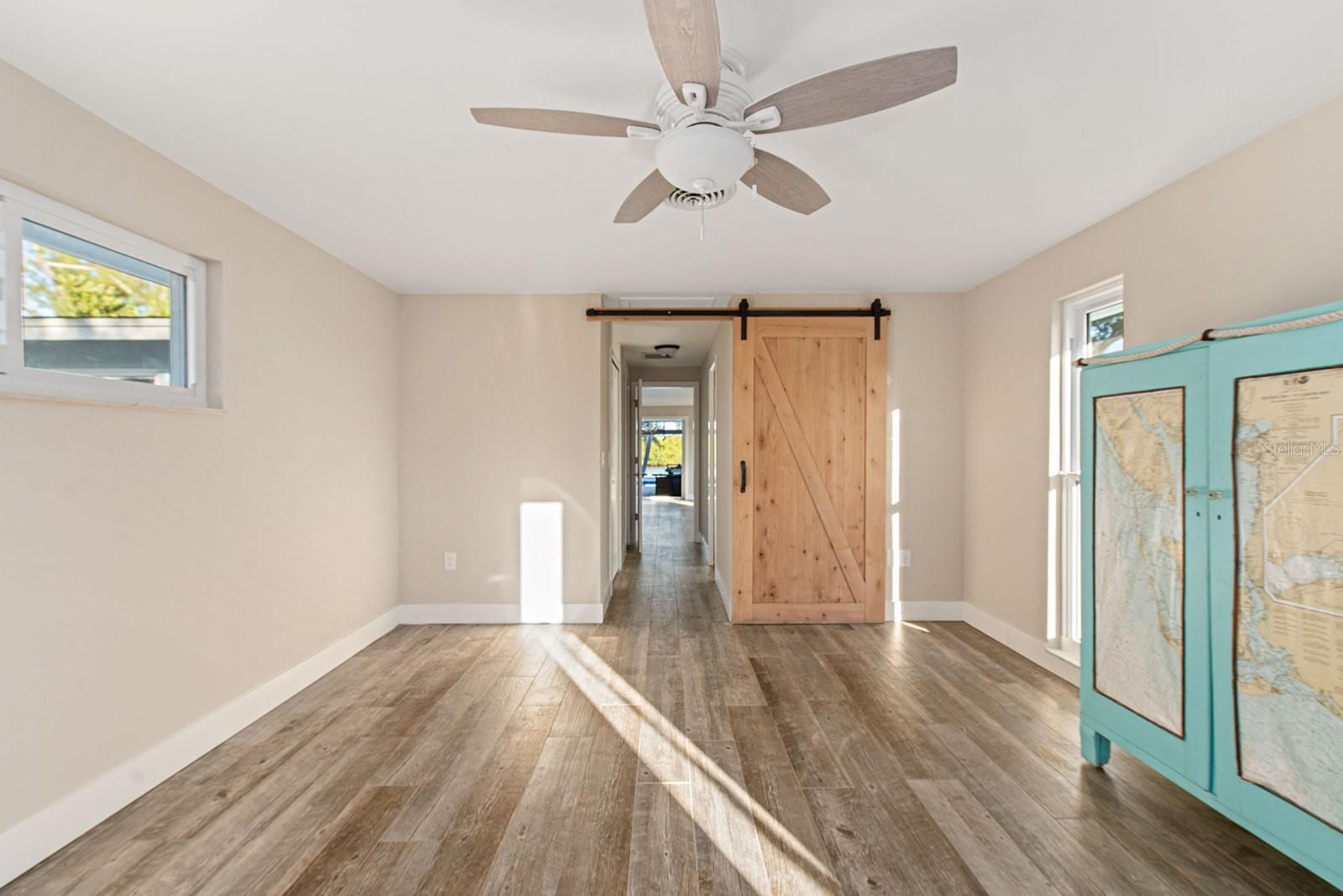 300 E BAY HEIGHTS AVE, ENGLEWOOD, FL — photo 30