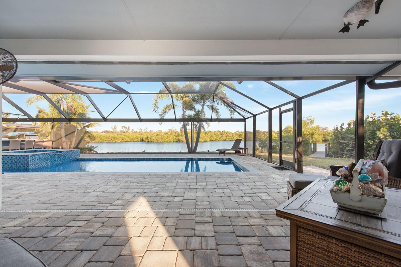 300 E BAY HEIGHTS AVE, ENGLEWOOD, FL — photo 32