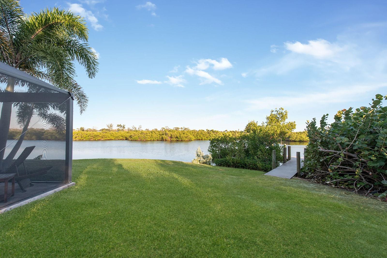 300 E BAY HEIGHTS AVE, ENGLEWOOD, FL — photo 43