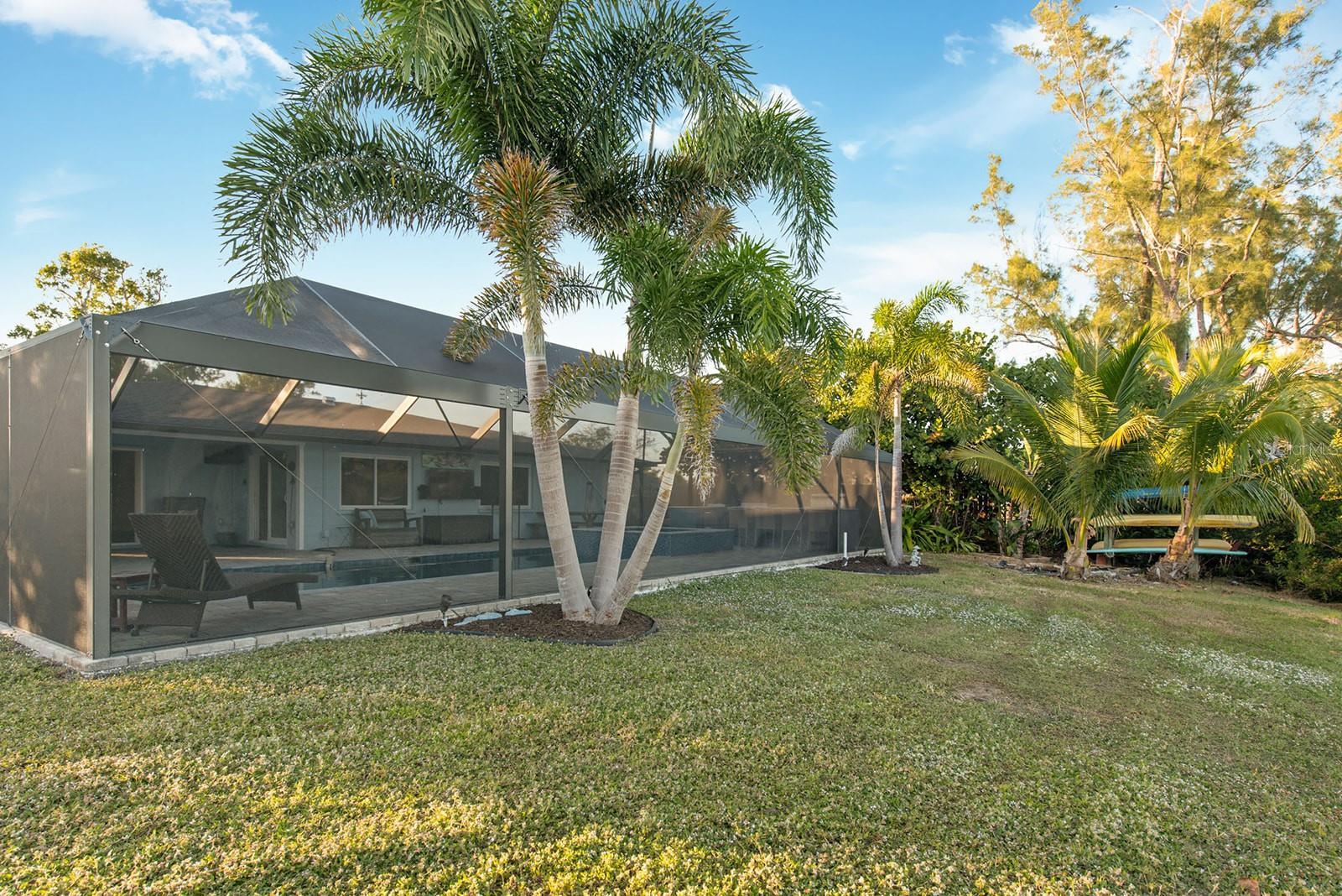 300 E BAY HEIGHTS AVE, ENGLEWOOD, FL — photo 46