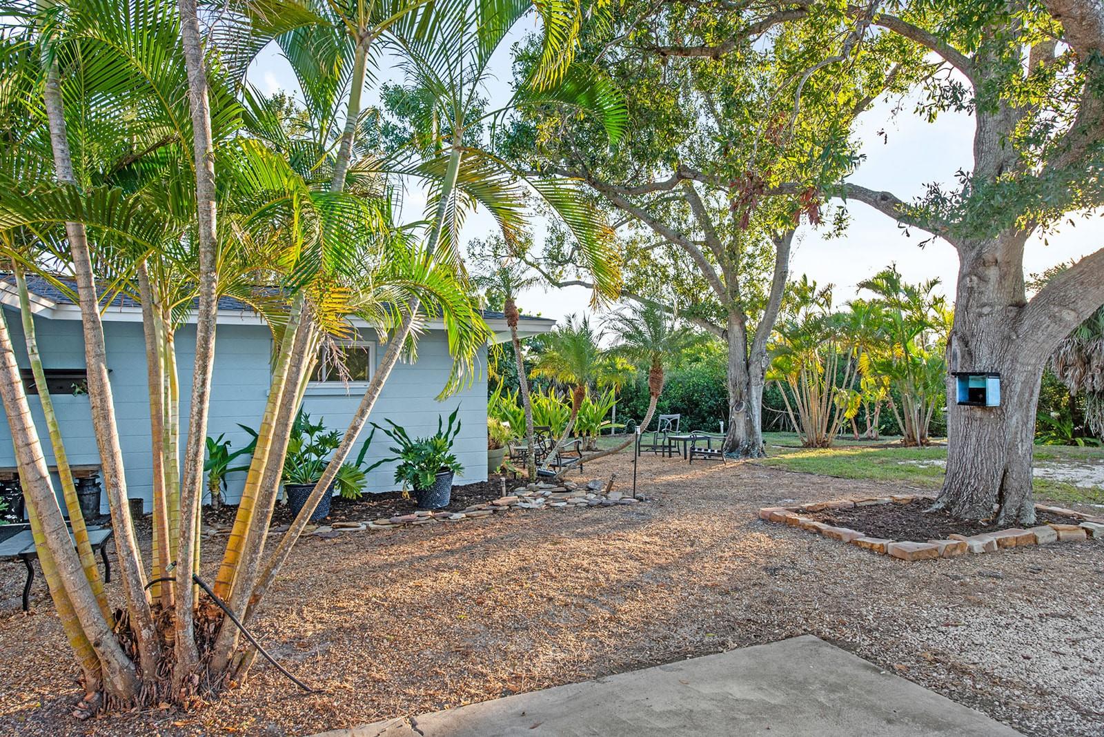 300 E BAY HEIGHTS AVE, ENGLEWOOD, FL — photo 62