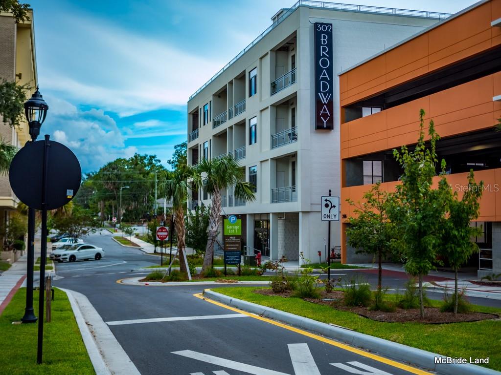 302 SE BROADWAY ST #110, OCALA, FL