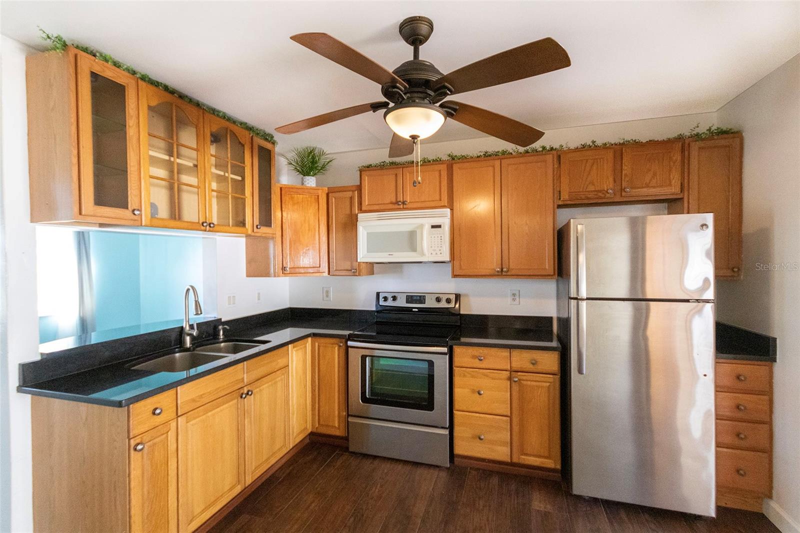 1725 BRADSHAW LN N, ST PETERSBURG, FL — photo 12