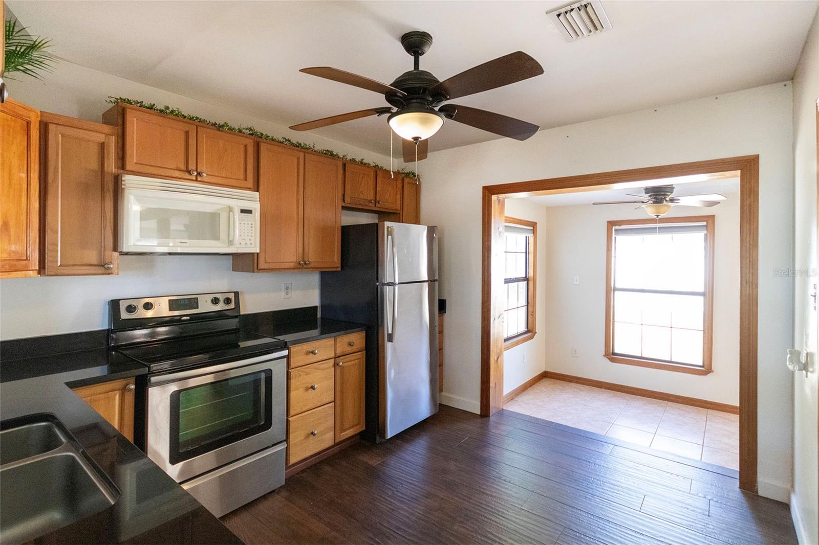 1725 BRADSHAW LN N, ST PETERSBURG, FL — photo 11