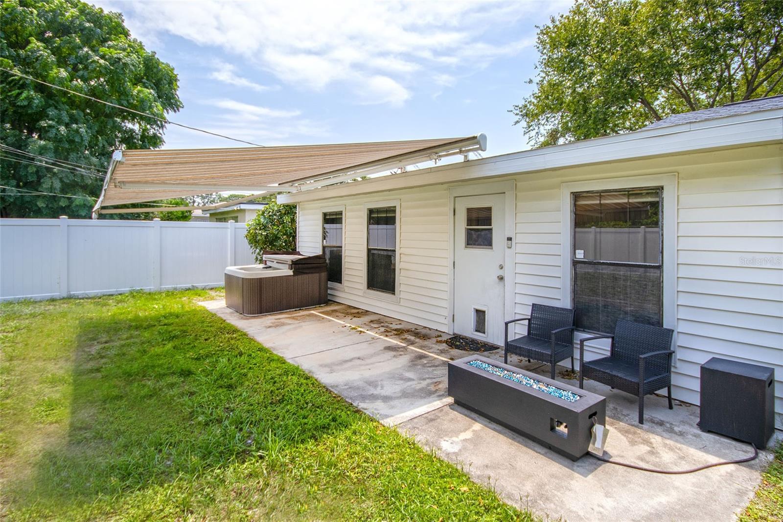 1725 BRADSHAW LN N, ST PETERSBURG, FL — photo 26