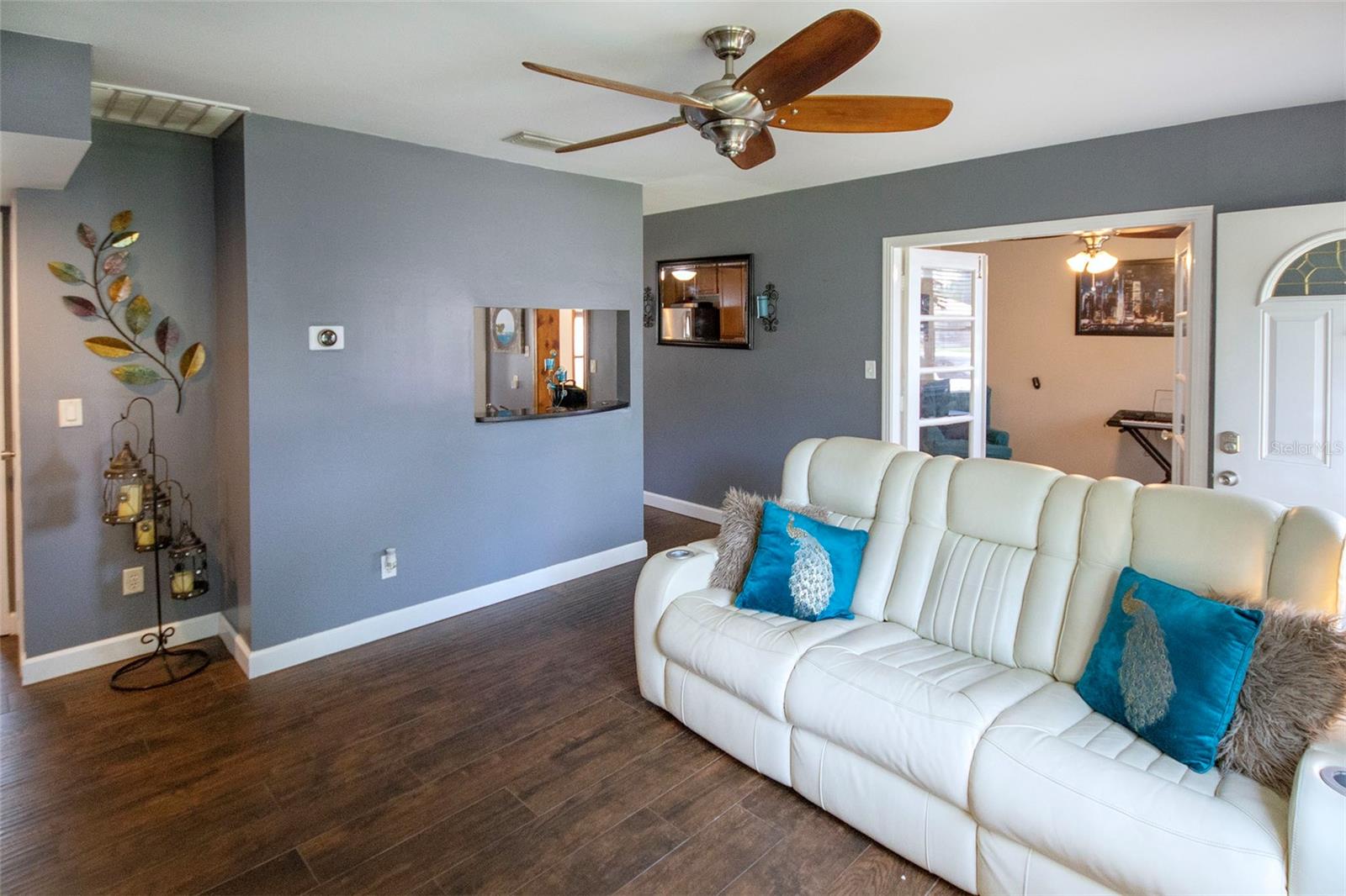 1725 BRADSHAW LN N, ST PETERSBURG, FL — photo 5